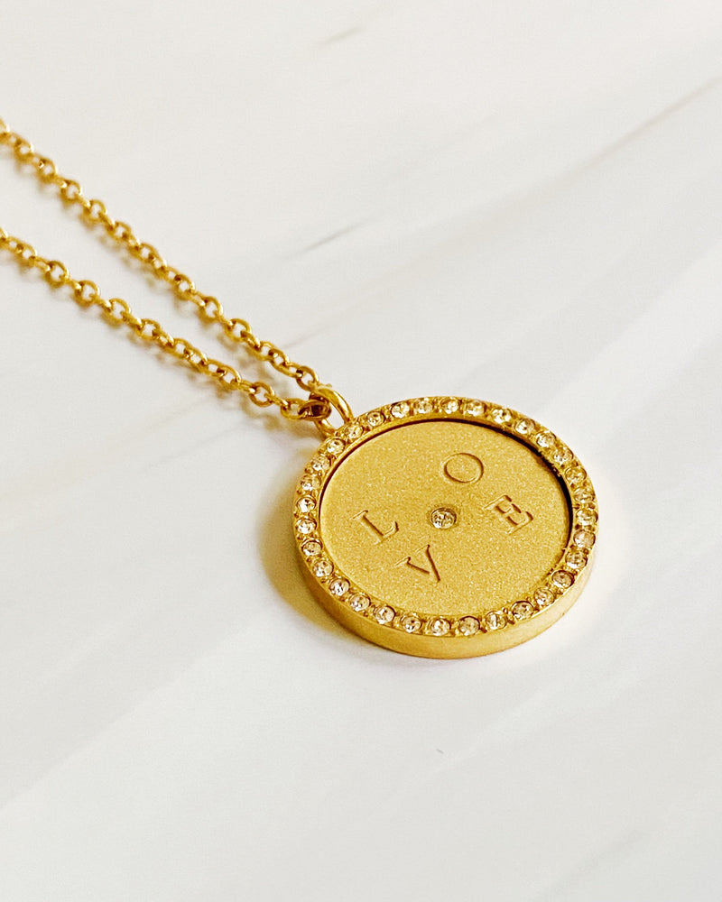 Loveholic Round Pendant Necklace